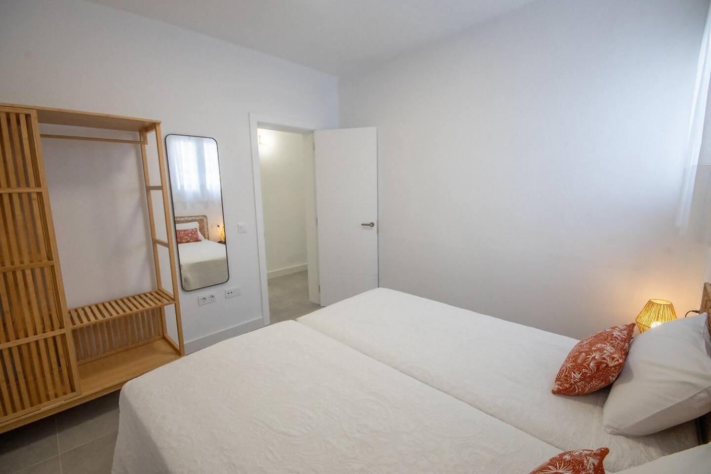 Apartamentos Marmolejos Gáldar Quarto foto